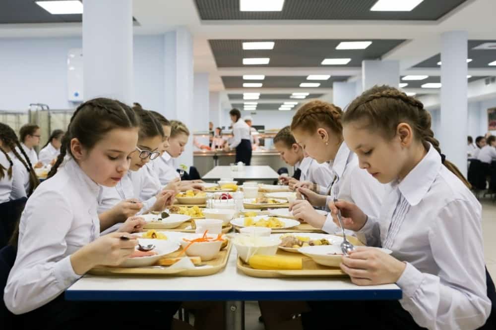 Башҡортостан мәктәптәрендә башланғыс класс уҡыусылары бушлай туҡлана