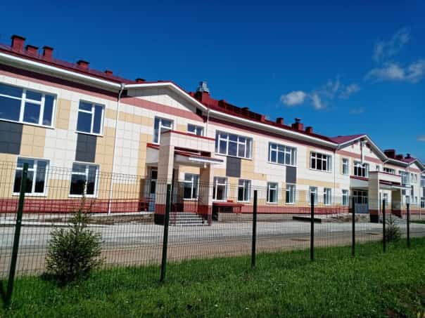 Балтас районы Штәнде ауылы уҡыусылары уҡыу йылын яңы мәктәптә ҡаршы ала