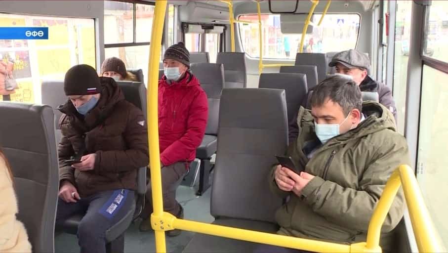 Өфөлә «Башавтотранс» автобустарына валидаторҙар ҡуйыла