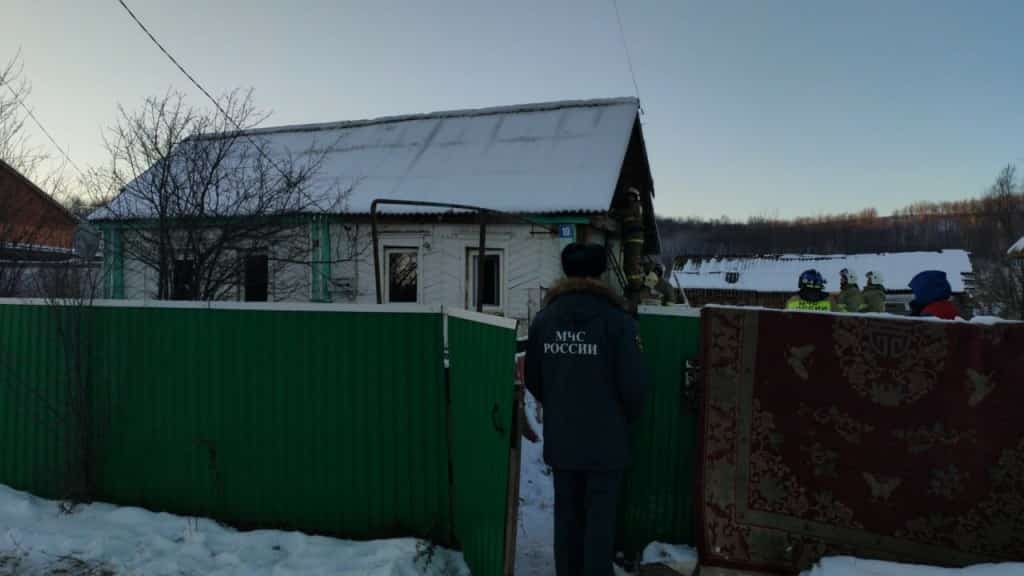 Туймазы районында 8 йәшлек малай һеңлеһен янғындан ҡотҡарған