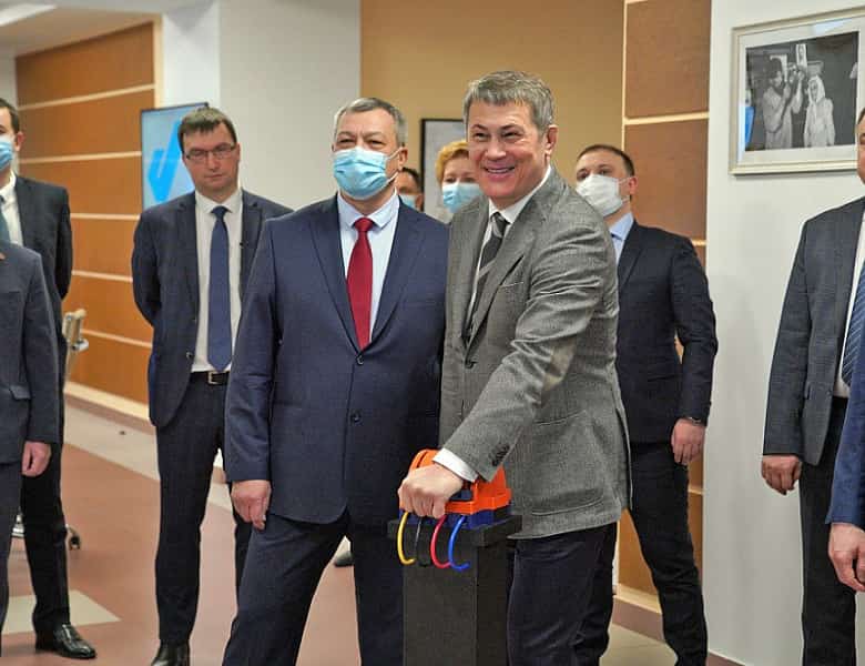 Фото №1 - Башҡортостанда бөгөн электр -техник изделиелар етештереү заводы сафҡа инде