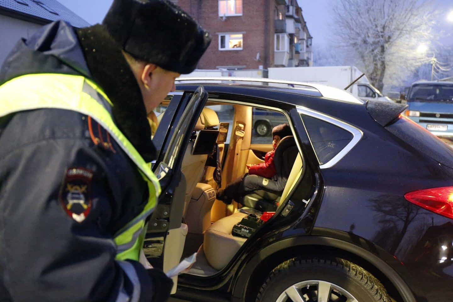 Юл полицияһы был көндәрҙә мәктәп яндарында рейдтар уҙғара