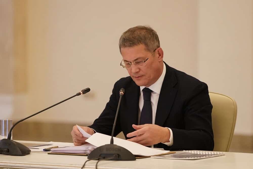 Республика башлығы Радий Хәбиров Юғары әҙерлек тураһында Указға төҙәтмәләр индерҙе