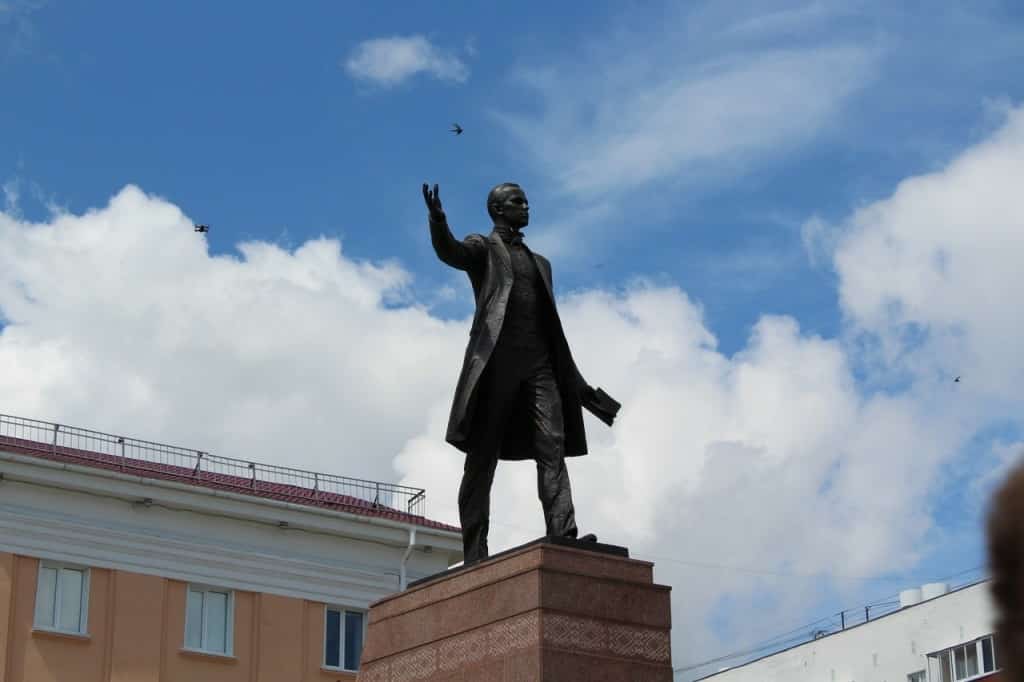 Бөгөн Өфөлә Шәйехзада Бабичтың тормош юлы һәм ижадына арналған китап менән таныштыралар