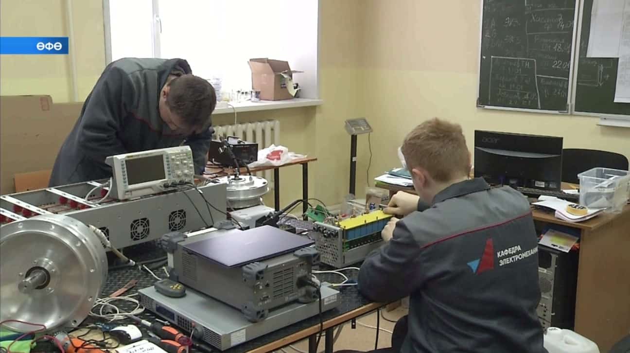 Өфө ғалимдары һәм студенттары яңы генератор һәм двигатель уйлап тапҡан