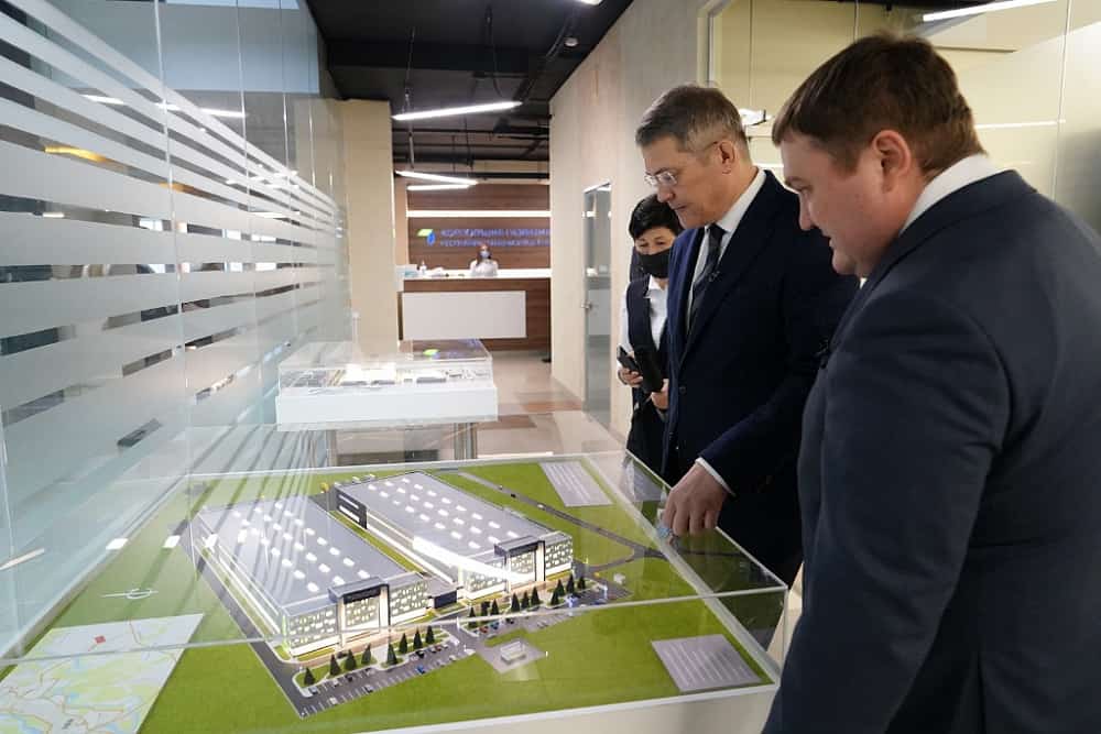 Радий Хәбиров “БР үҫеш корпорацияһы” йәмғиәтенең эшмәкәрлек йүнәлештәре буйынса ултырыш уҙғарҙы