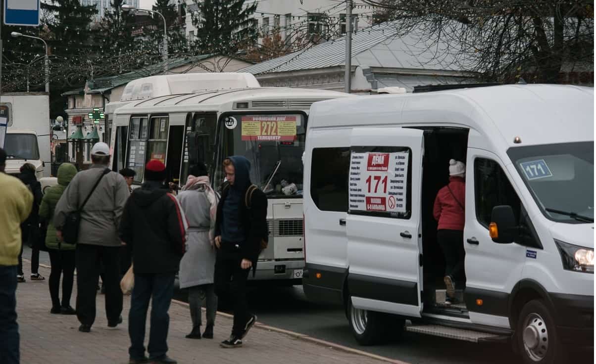 Башҡортостанда рөхсәтһеҙ маршрутҡа сыҡҡан 136 автобус тартып алынған