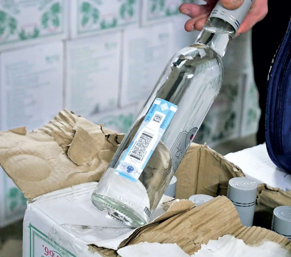 Башҡортостанда 48 кеше ялған араҡы һатыусыларҙы фашлап аҡса алған