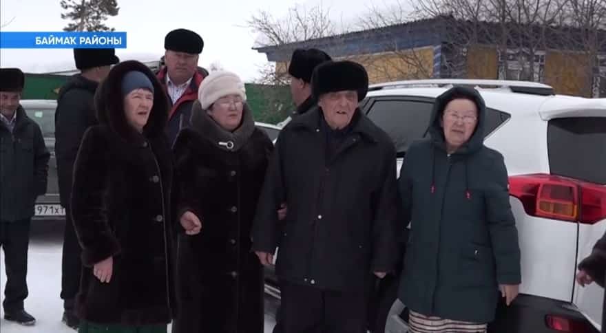 Баймаҡ районы Ҡолсора ауылында йәшәүсе Шафиҡ Дәүләтшин олпат юбилейын билдәләй