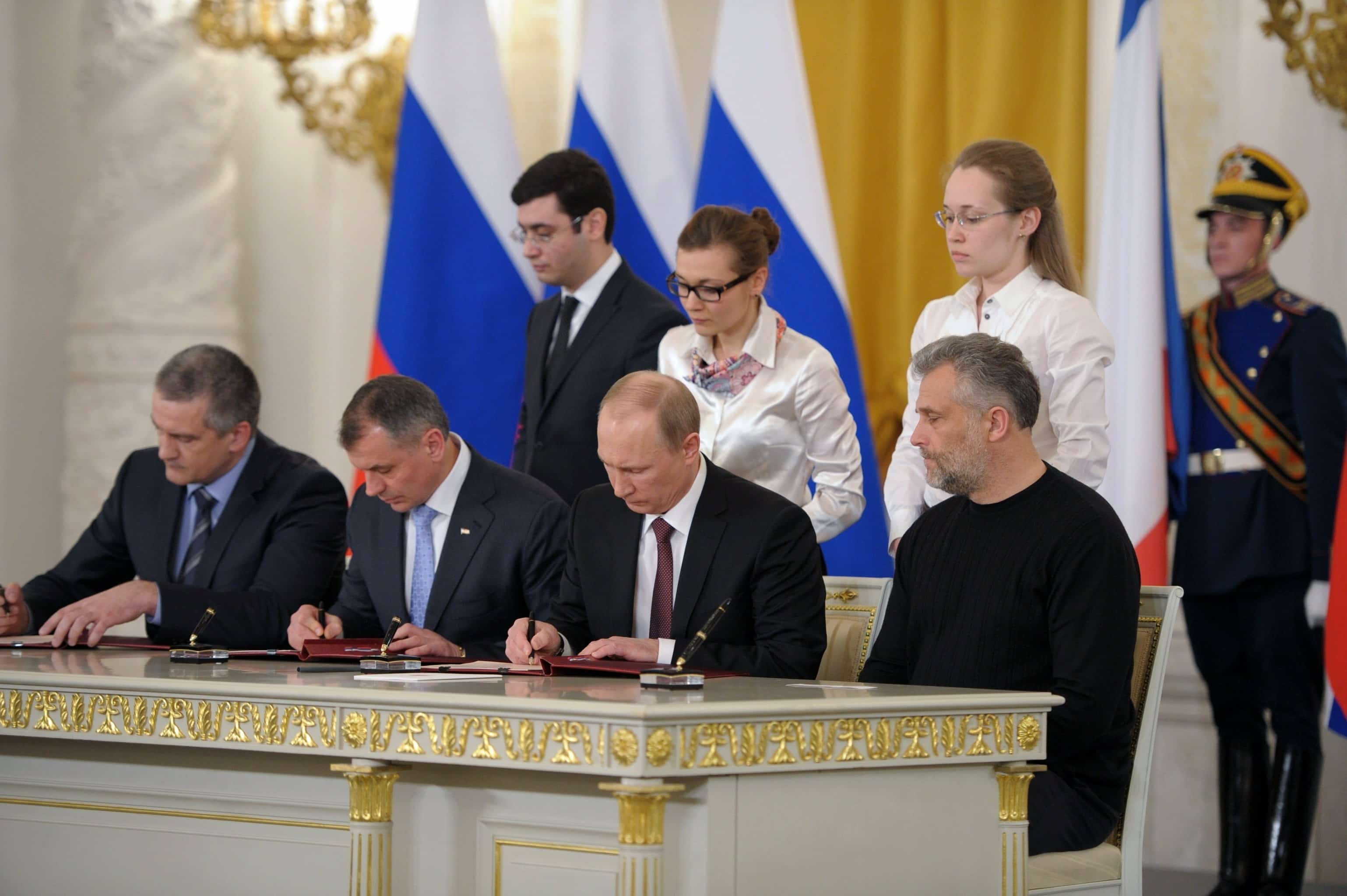“Ҡырым яҙы” бөгөн ярым утрауҙың Рәсәй составына ҡушылыуына 7 йыл