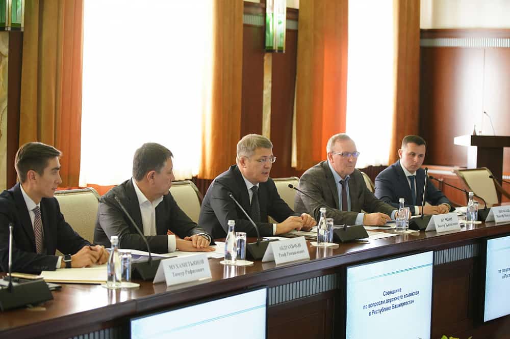 Республика башлығы Радий Хәбиров Өфөләге юл инфраструктураһы үҫеше проекттары менән таныштырҙы