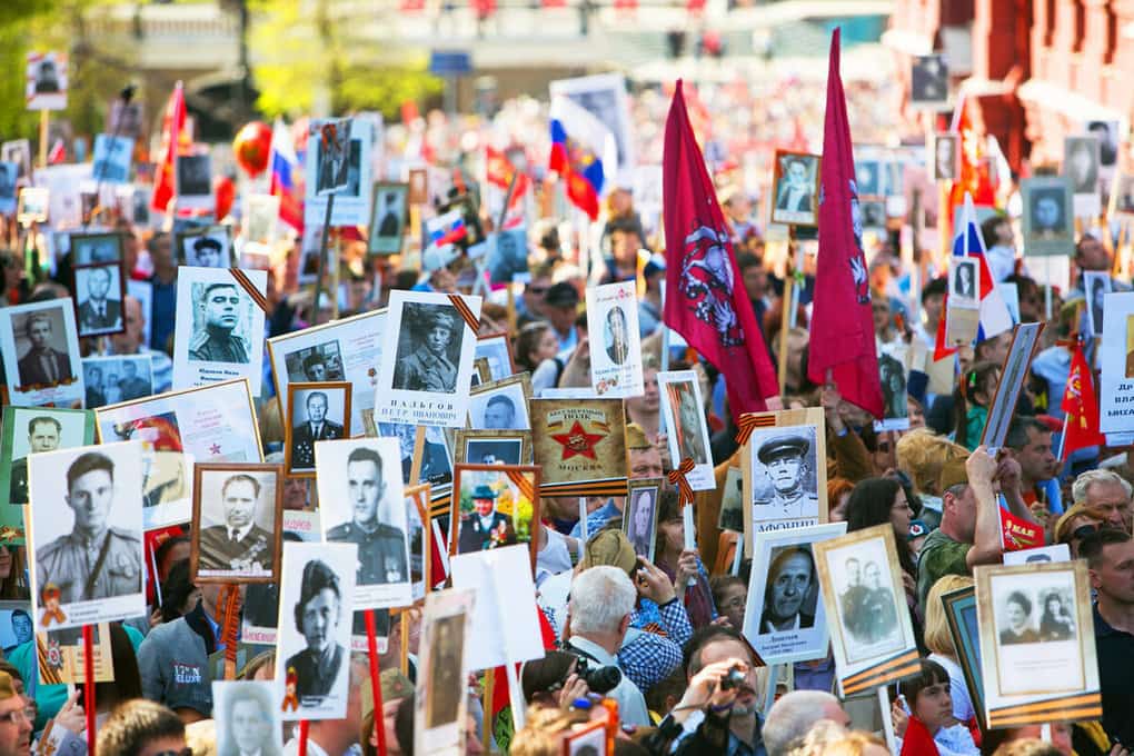 Өфөлә 9 майҙа хәрби парад һәм “Үлемһеҙ полк” акцияһы үтә, салют була