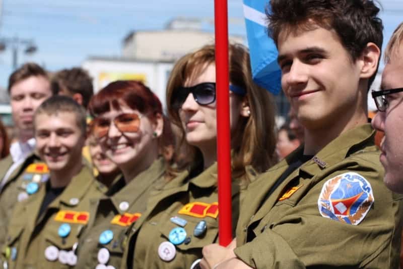 Радий Хәбиров студотрядтар эшмәкәрлеген көйләргә ҡушты