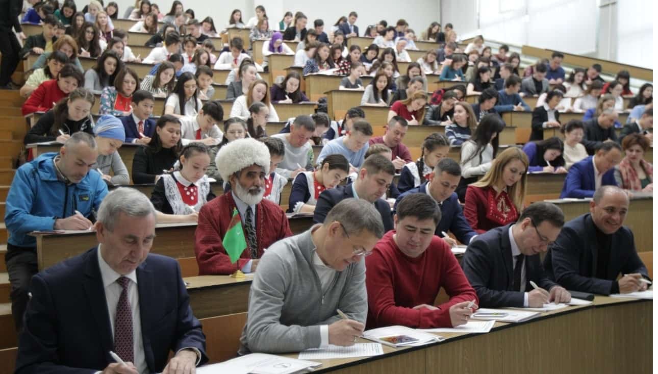 Был аҙнала Башҡорт теленән халыҡ-ара диктант акцияһы ойошторола