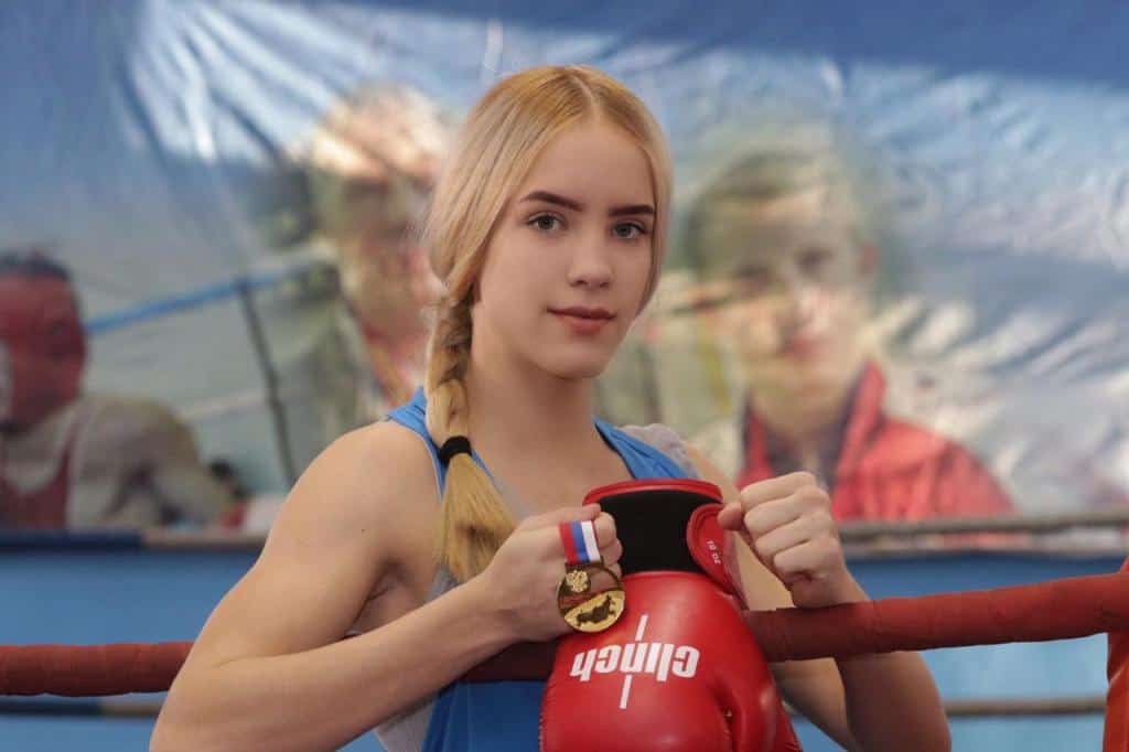 Азалия Әминева алдан уҡ юниорҙар араһында донья чемпионатының бронза миҙалына лайыҡ булды