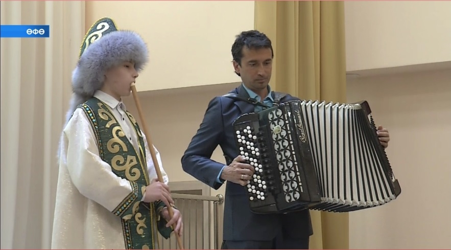 Өфөлә башҡорт халыҡ музыка ҡоралдарында уйнаусы балалар араһында ҡала конкурсы үтте