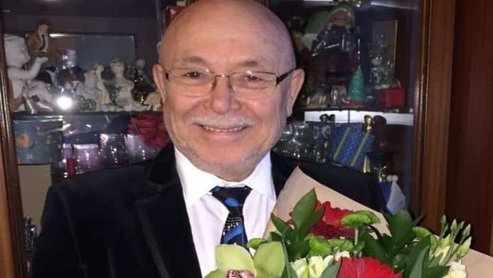 Композитор  Рим Хәсәновҡа – “Ал да нур сәс ҡалҡыңа! ” миҙалы тапшырылды