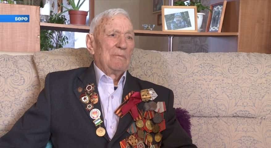 Уның хәрби юлы Сталинградтан Днепрғаса