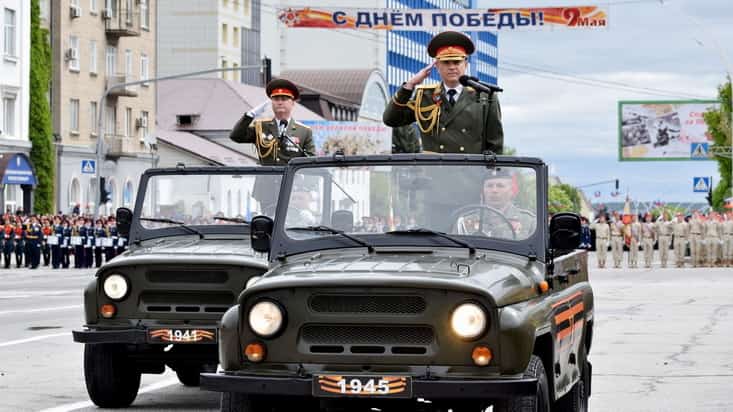 Башҡортостан вәкилдәре Луганск халыҡ республикаһында Еңеү көнөнә арналған сараларҙа ҡатнаша