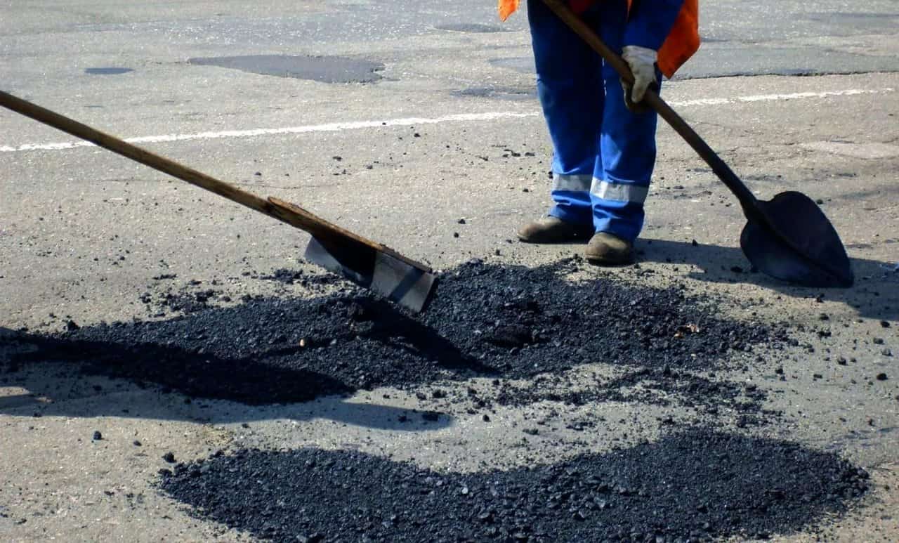 Башҡортостанда юл соҡорҙары ремонтлана