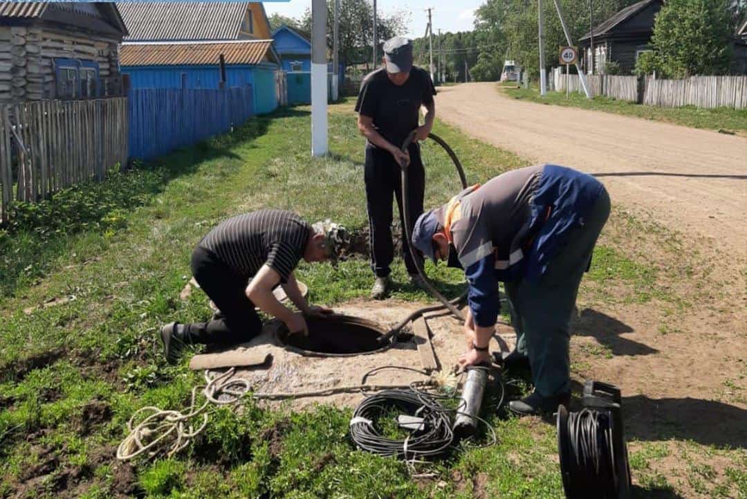 Баҡалы районы Туҡтағол ауылында һыу биреү яйға һалынған