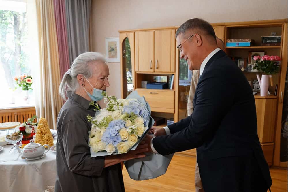 Бөгөн билдәле педагог, сәнғәт эшмәкәре Миләүшә Мортазина 95 йәшлек юбилейын билдәләй