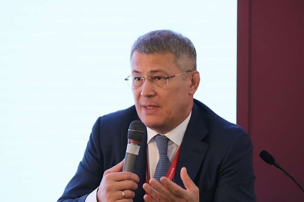 Радий Хәбиров Петербург халыҡ-ара иҡтисади форумында сығыш яһаны