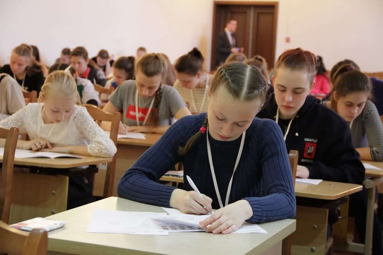 Республика уҡыусылары фән олимпиадаларында ла һынатмай