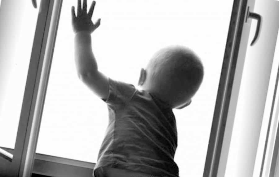 Йыл башынан республикала 15 бала тәҙрәнән ҡолаған, 3 бала һәләк булған