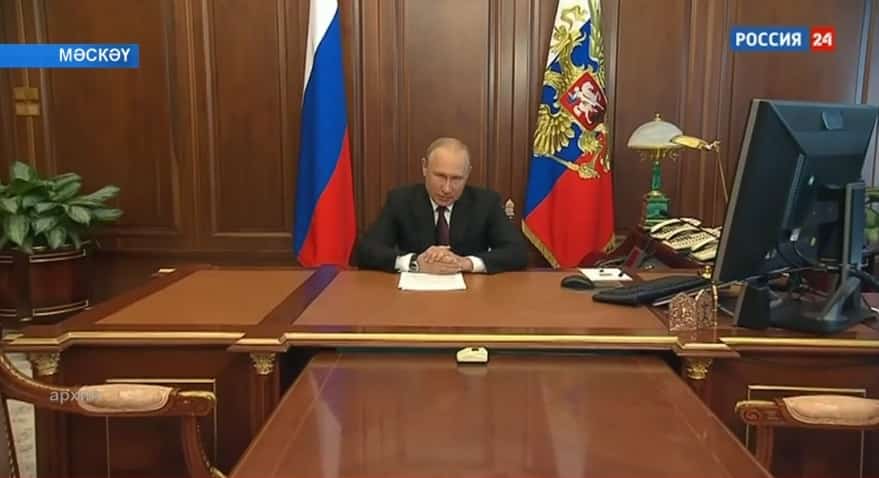 Владимир Путин ил халҡы менән аралаша