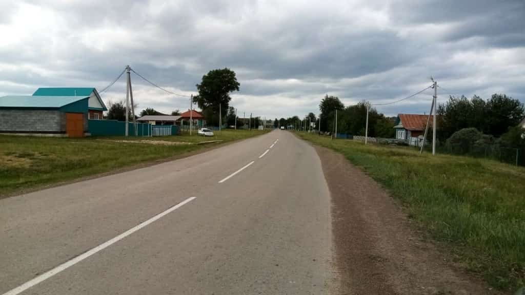 Юл яңыртылған. Юл һыҙаттары күренә