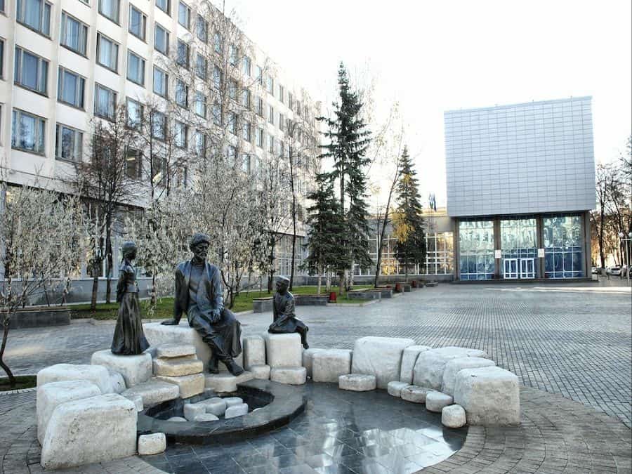 Башҡортостанда студенттар икенсе курстан һуң уҡытыусы булып эшләй ала
