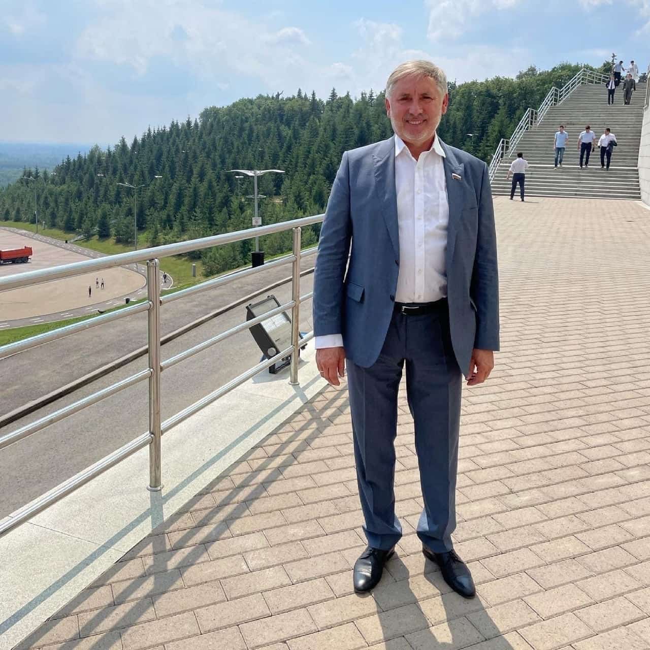 Республика сәнәғәт сәйәсәтен тормошҡа ашырыу һөҙөмтәлелеге буйынса илдә беренсе урын алды