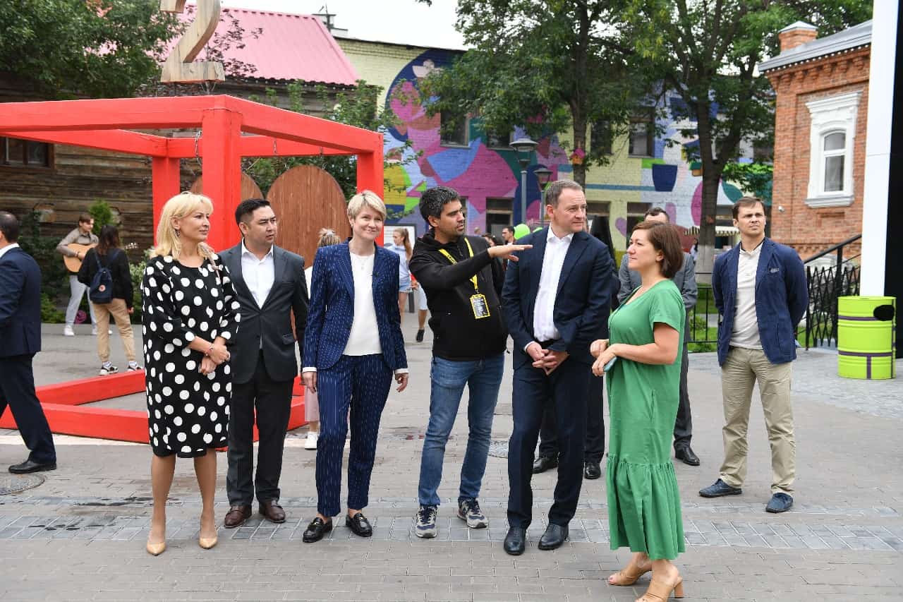 Елена Шмелева “Ҡатын-ҡыҙ бәхете биләмәһе” проекты менән танышты