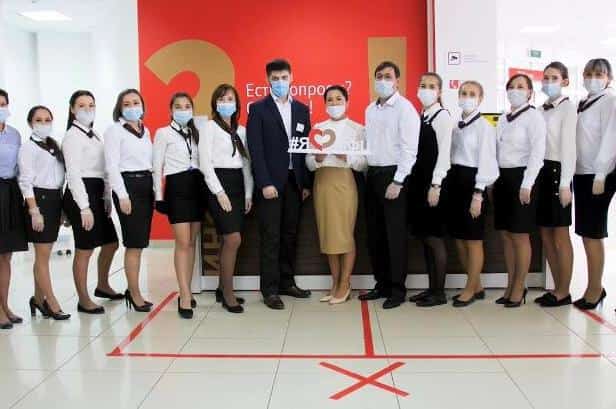 Радий Хәбиров Туймазы Күп функциялы үҙәк хеҙмәткәрҙәрен еңеү менән ҡотланы