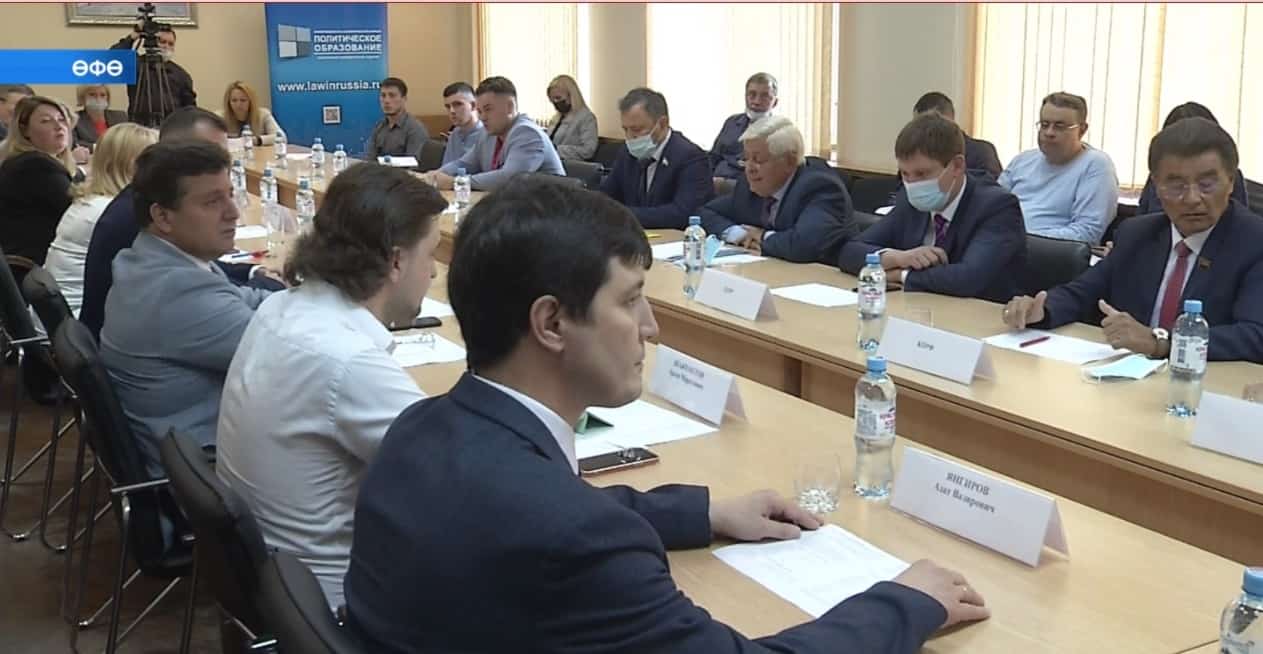 Сәйәси программалар нигеҙендә – халыҡ мәнфәғәттәре