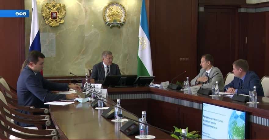 Башҡортостан башлығы Федераль теркәү хеҙмәте төбәк идаралығы етәксеһе Петр Клец менән осрашты