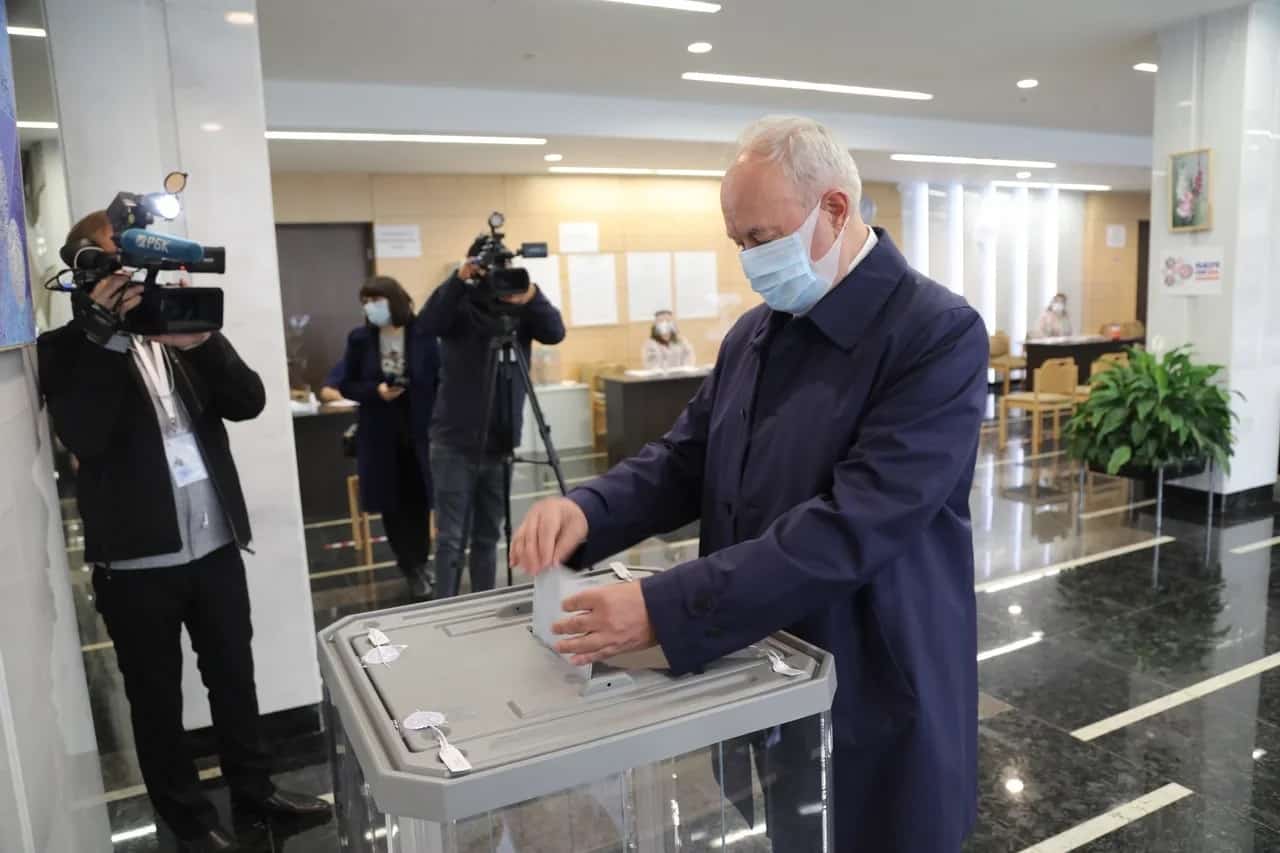 Константин Толкачев: “Дума мәсьәләләрҙе хәл итергә мөмкинлек биргән ҡанундар сығарырға тейеш"