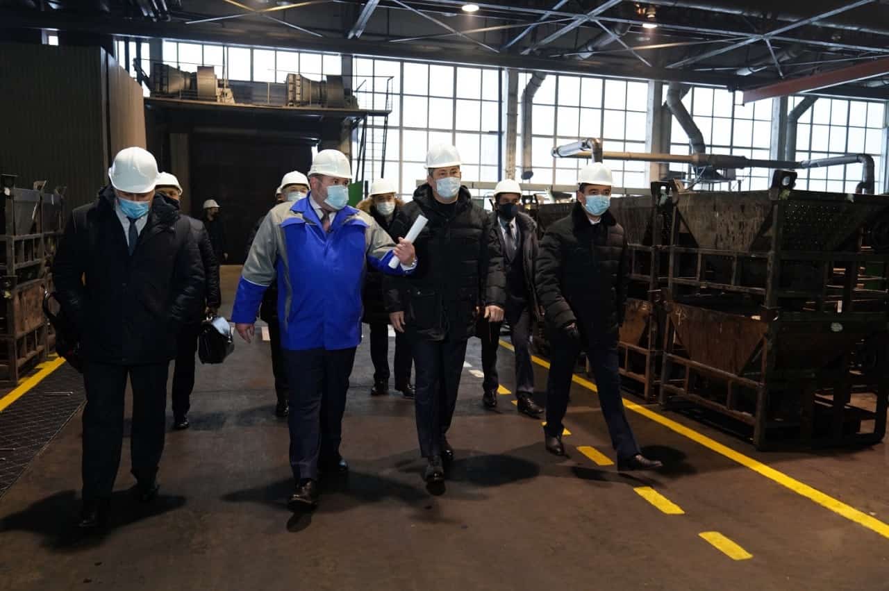 Республика башлығы Радий Хәбиров "БелЗАН" предприятиеһын 50 йыллығы менән ҡотланы