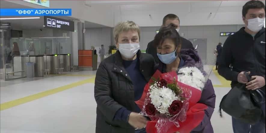 Төркмәнстанда ҡоллоҡта булған Гөлбинә Ғилуанова 30 йылдан һуң өйөнә ҡайтты!