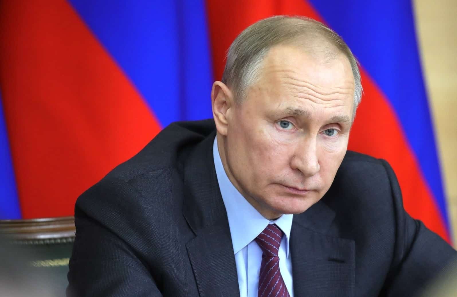 Бөгөн Владимир Путин  тыуған көн