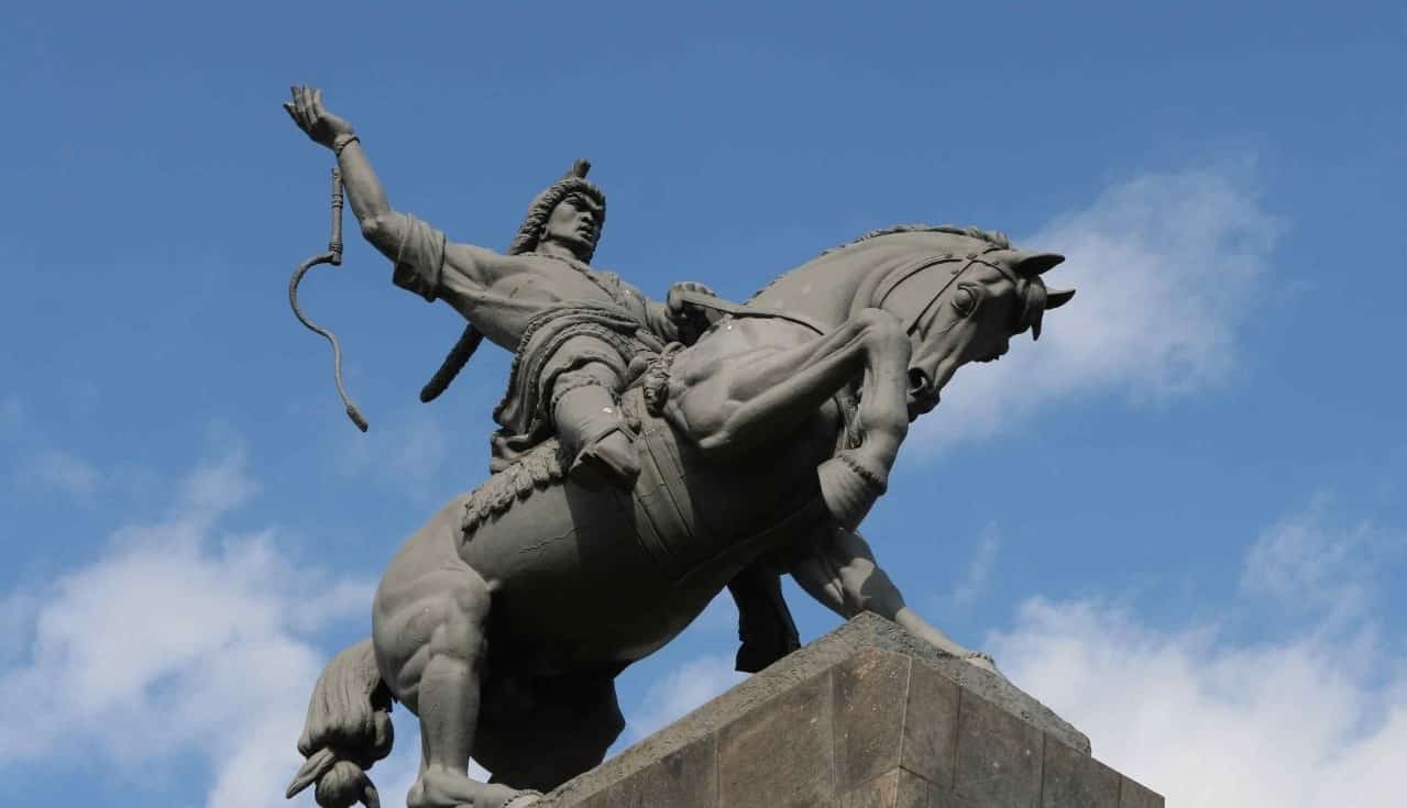 Салауат Юлаев һәйкәлен Өфөнөң юбилейына тиклем ремонтлап өлгөрмәүҙәре мөмкин