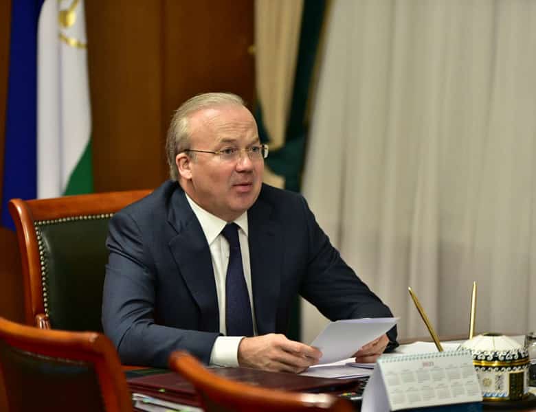 Башҡортостан Хөкүмәтендә инвалидтарҙы эшкә урынлаштырыу мәсьәләһе ҡаралды