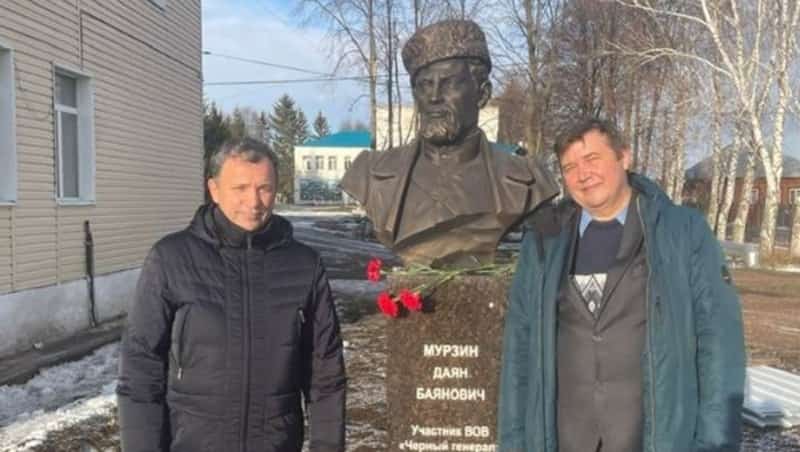 "Ҡара генерал"дың исеме мәңгеләштерелә