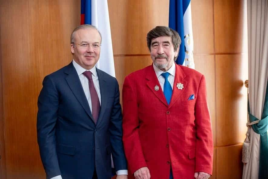 Иркин Ғәбитов Салауат Юлаев ордены  менән бүләкләнде