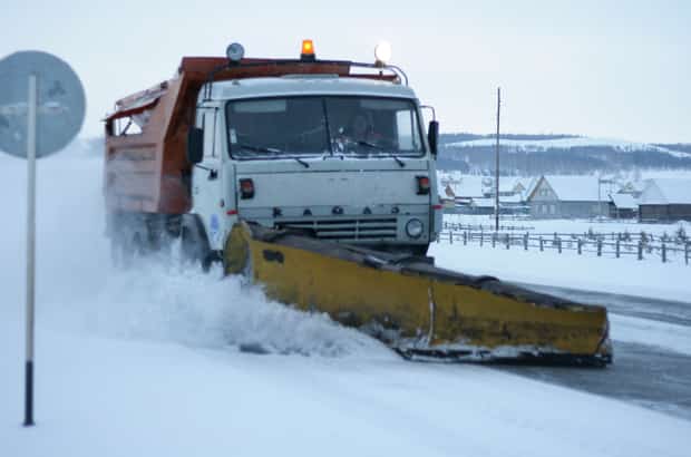 Республика юлдары ҡарҙан таҙартыла
