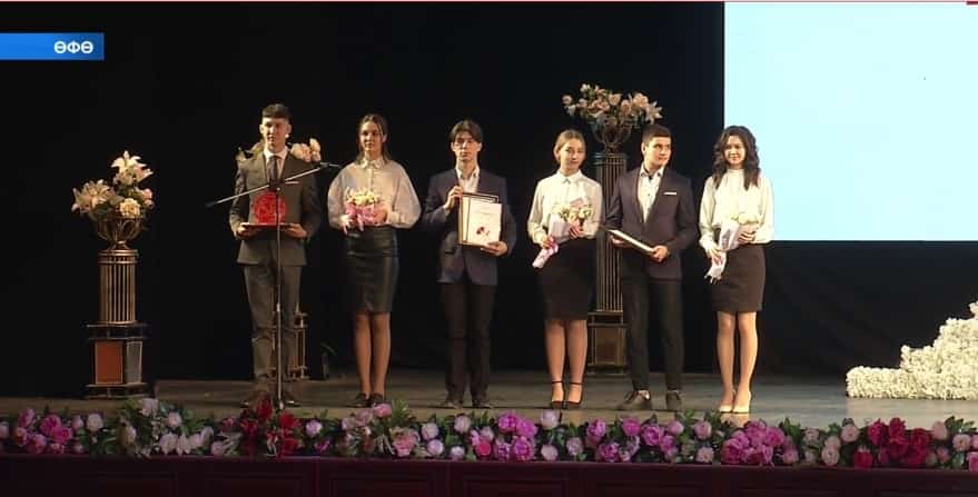 Өфөлә етлекмәй тыуған балаларҙы дауалап һауыҡтырыусы табиптарҙың хеҙмәте юғары баһаланды