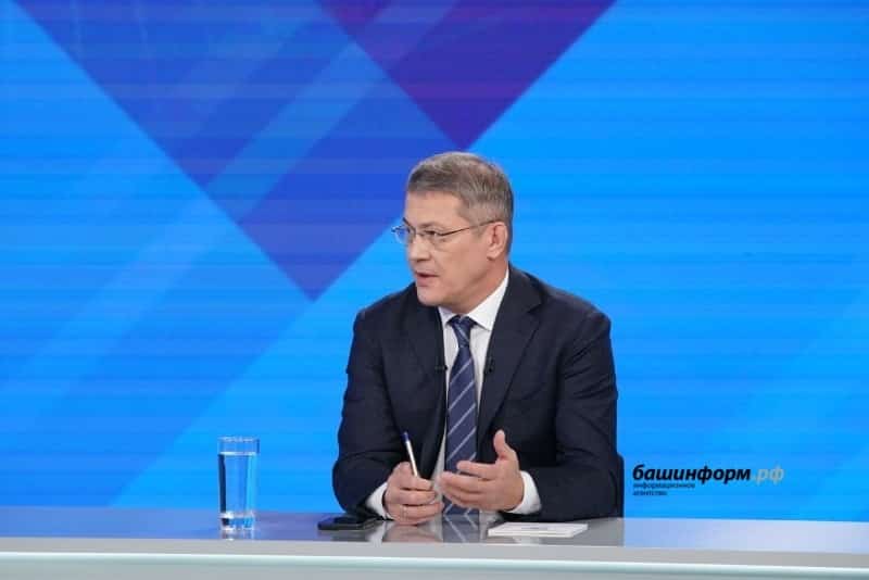 Радий Хәбиров уҙып барған йылдың төп һөҙөмтәләрен атаны