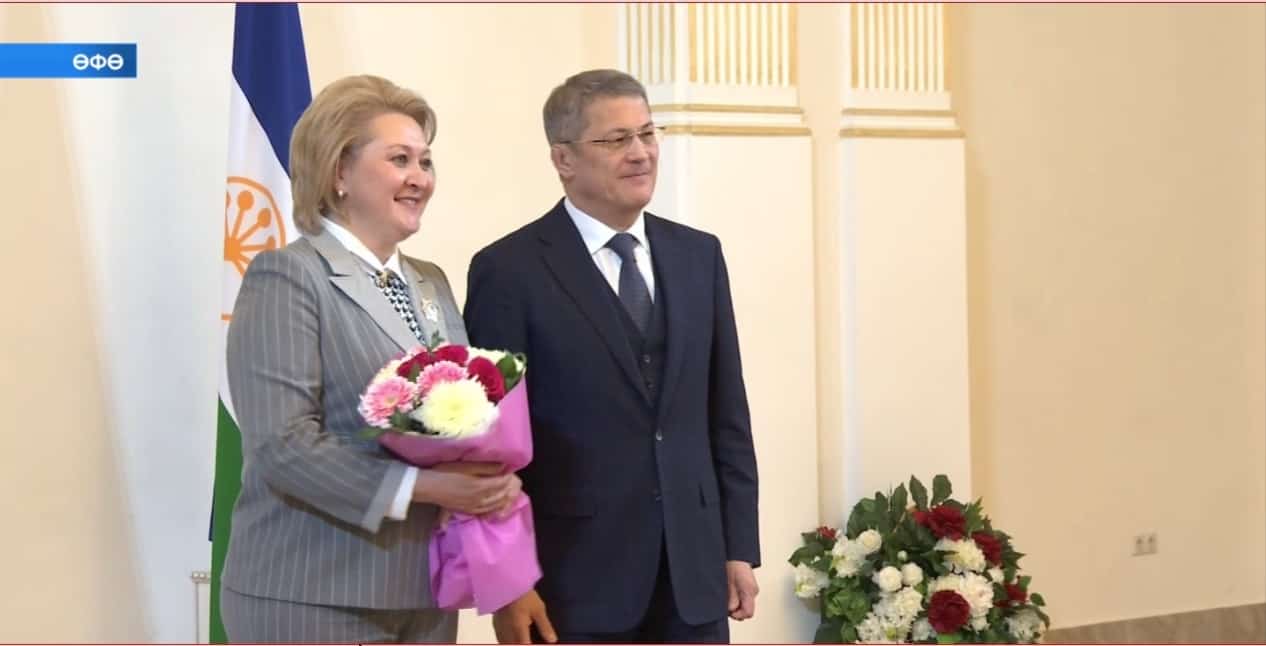 Хеҙмәт алдынғыларына юғары наградалар тапшырылды