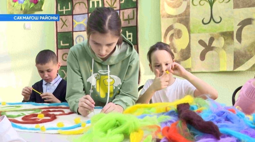 Саҡмағош ауылы сәнғәт мәктәбе коллективы район үҙәгендә Кейеҙ үҙәге асырға теләй